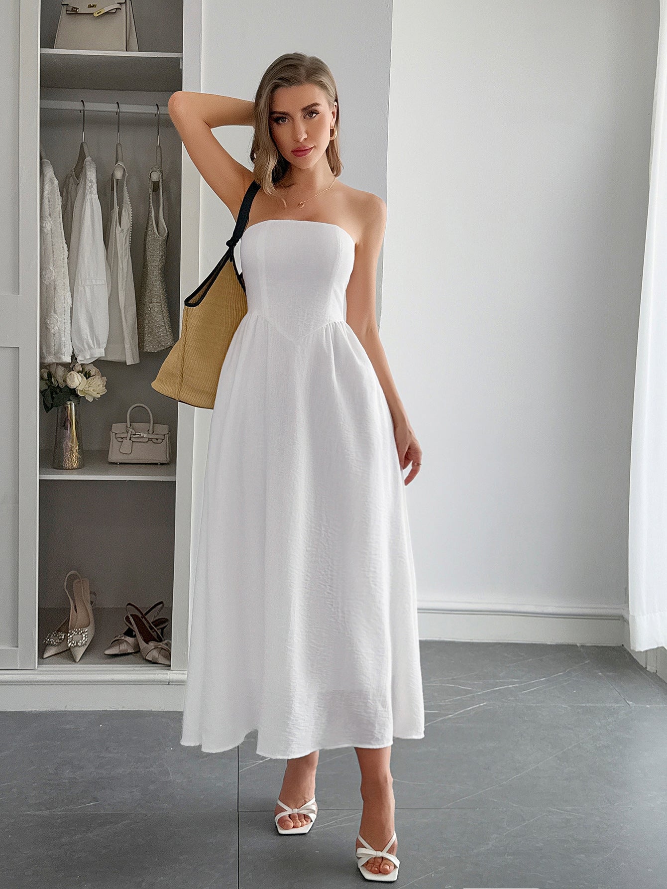 High Waist Tube Top Dress - Elegant Strapless Mini