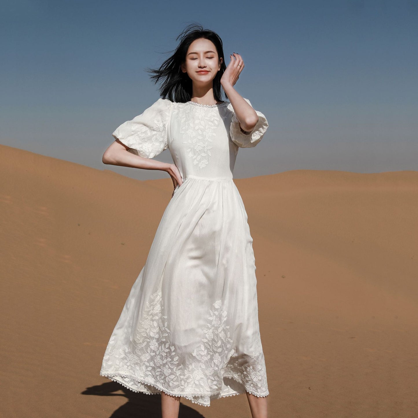 Luxurious "First Love" - Dari Dress